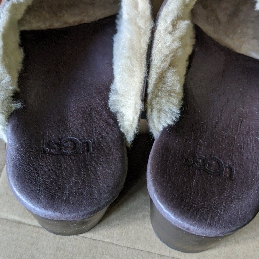 Ugg Kassi Clogs With Box, Perfect For Fall And Co… - image 5